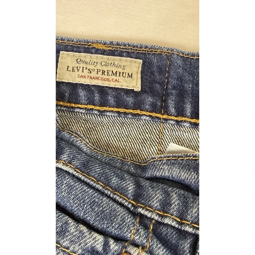 Vintage Levi's Premium 514 Straight Fit Jeans‎ Men 34x32 Medium Wash Denim